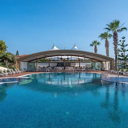 Sisus Marina Otel Çeşme