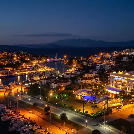 Sisus Marina 4* Çeşme