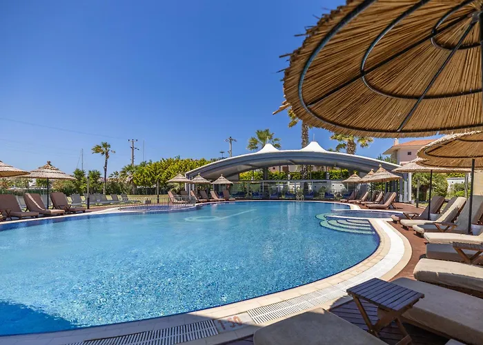 Sisus Marina Hotell 4*