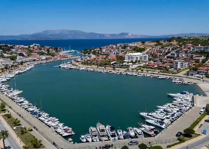 Hotell Sisus Marina 4*