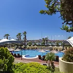 Sisus Marina Hotell 4*