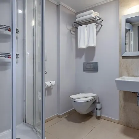 Sisus Marina Hotel