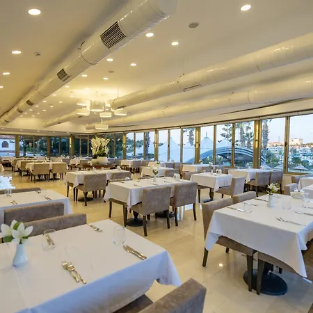 Sisus Marina 酒店