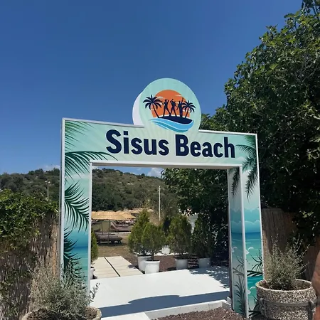 Sisus Marina Çeşme