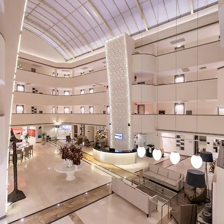 Szálloda Sisus Marina 4*