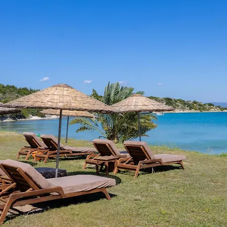 Szálloda Sisus Marina 4*