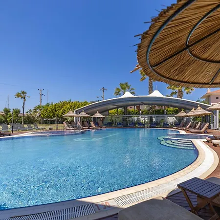 Sisus Marina Hotel 4*