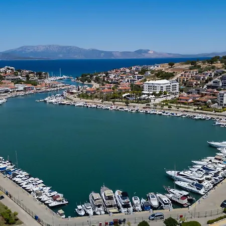 Szálloda Sisus Marina 4*