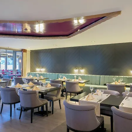 酒店 Sisus Marina 4*