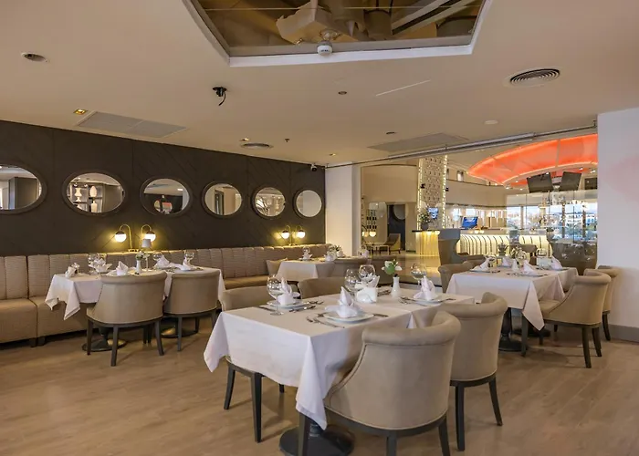 酒店 Sisus Marina Çeşme