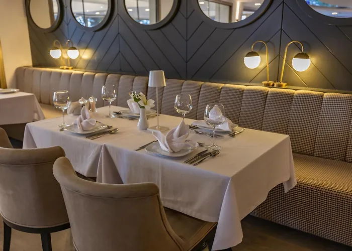 酒店 Sisus Marina Çeşme